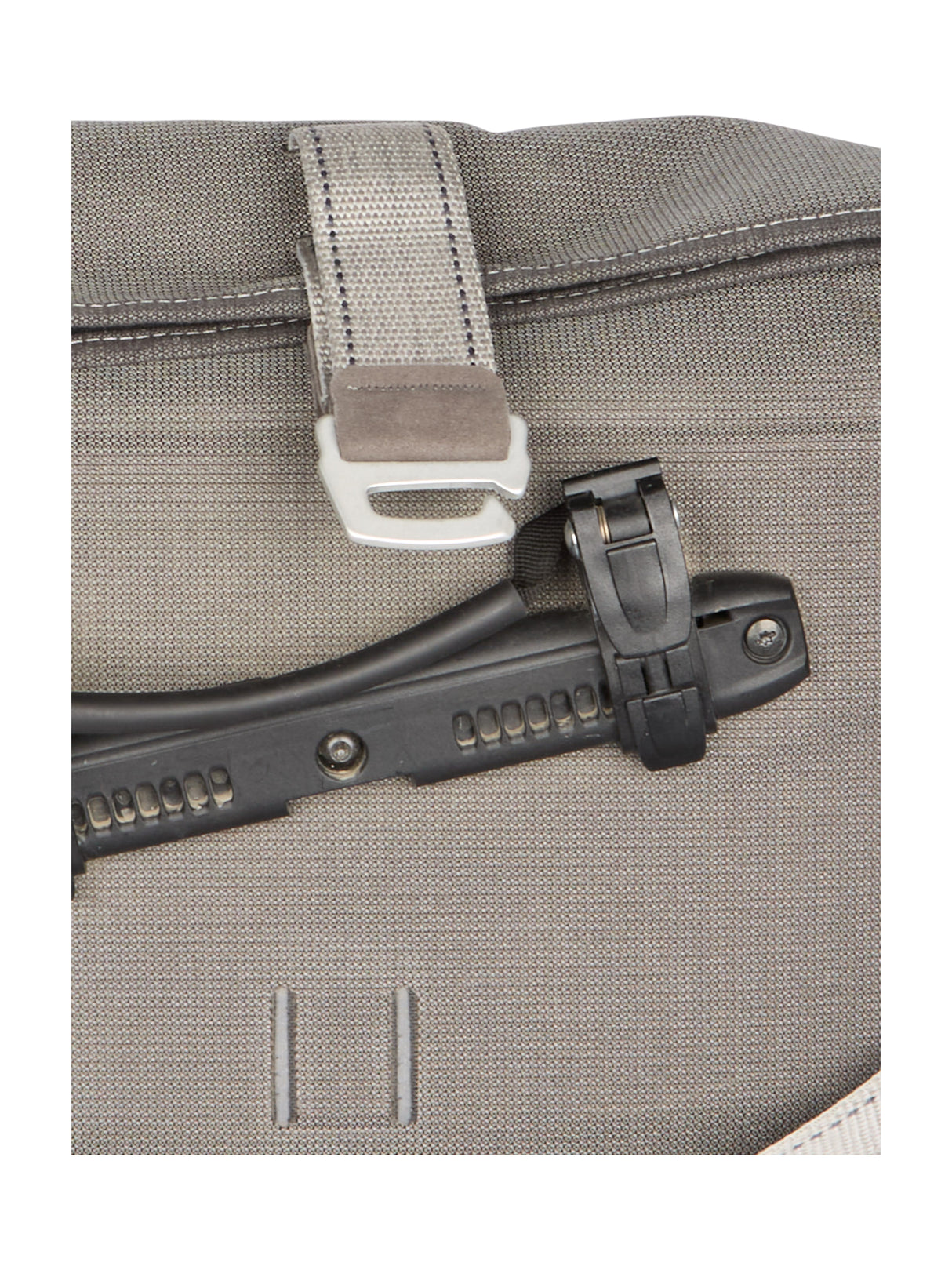 Hinterradtasche (Single & Volumen > 20L) für Damen & Herren