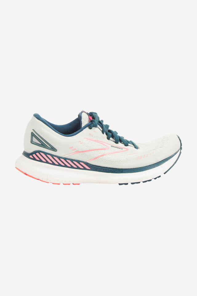 Laufschuhe & Trailrunningschuhe für Damen